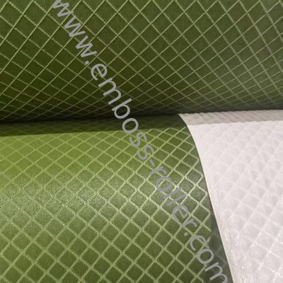 πλάτος 600-1600 mm κυλίνδρος ανάγλυψης με μακρά διάρκεια ζωής και σκληρότητα επιφάνειας HV1100/HRC62
